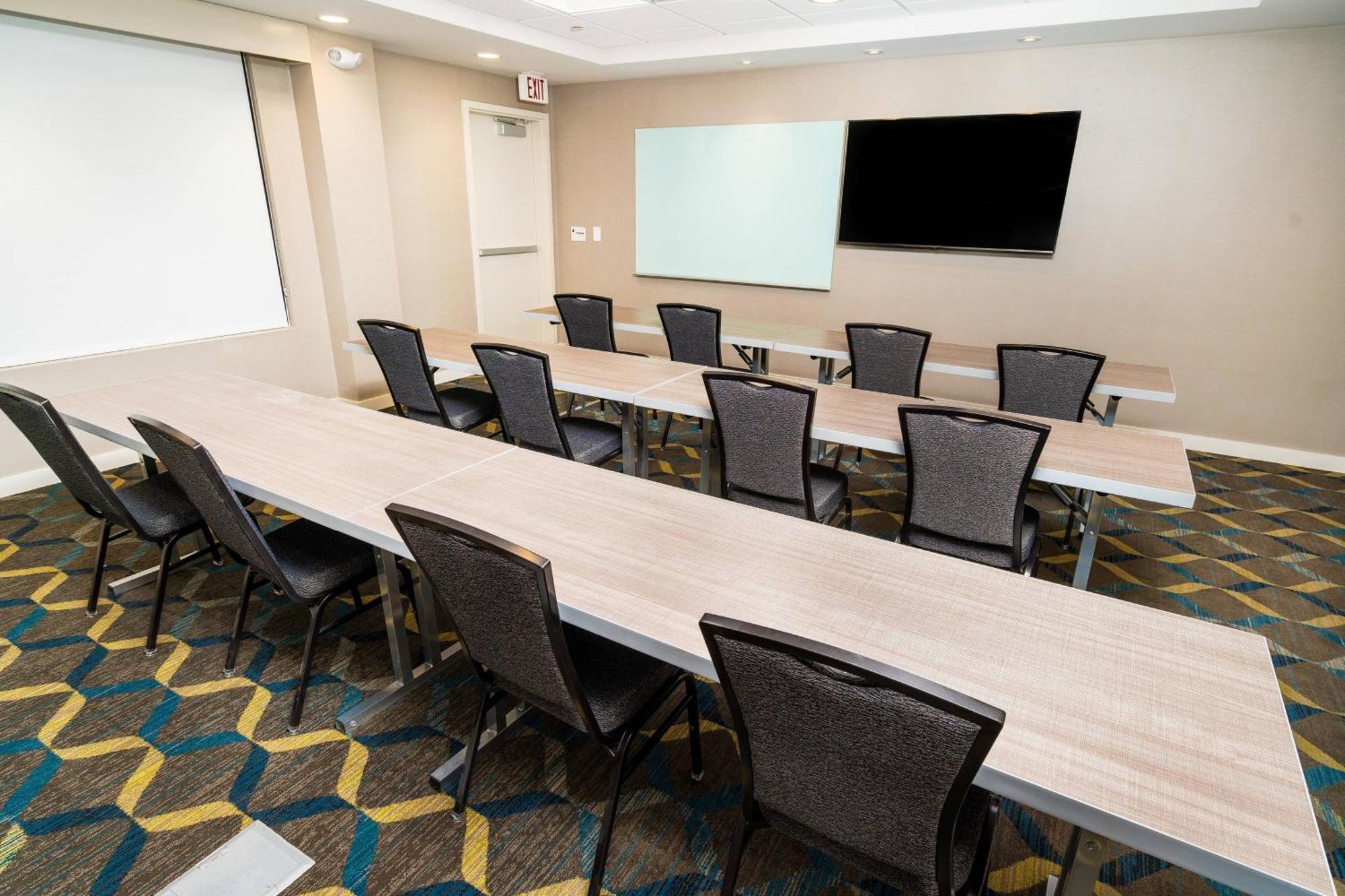 Hotel By Marriott Rocklin