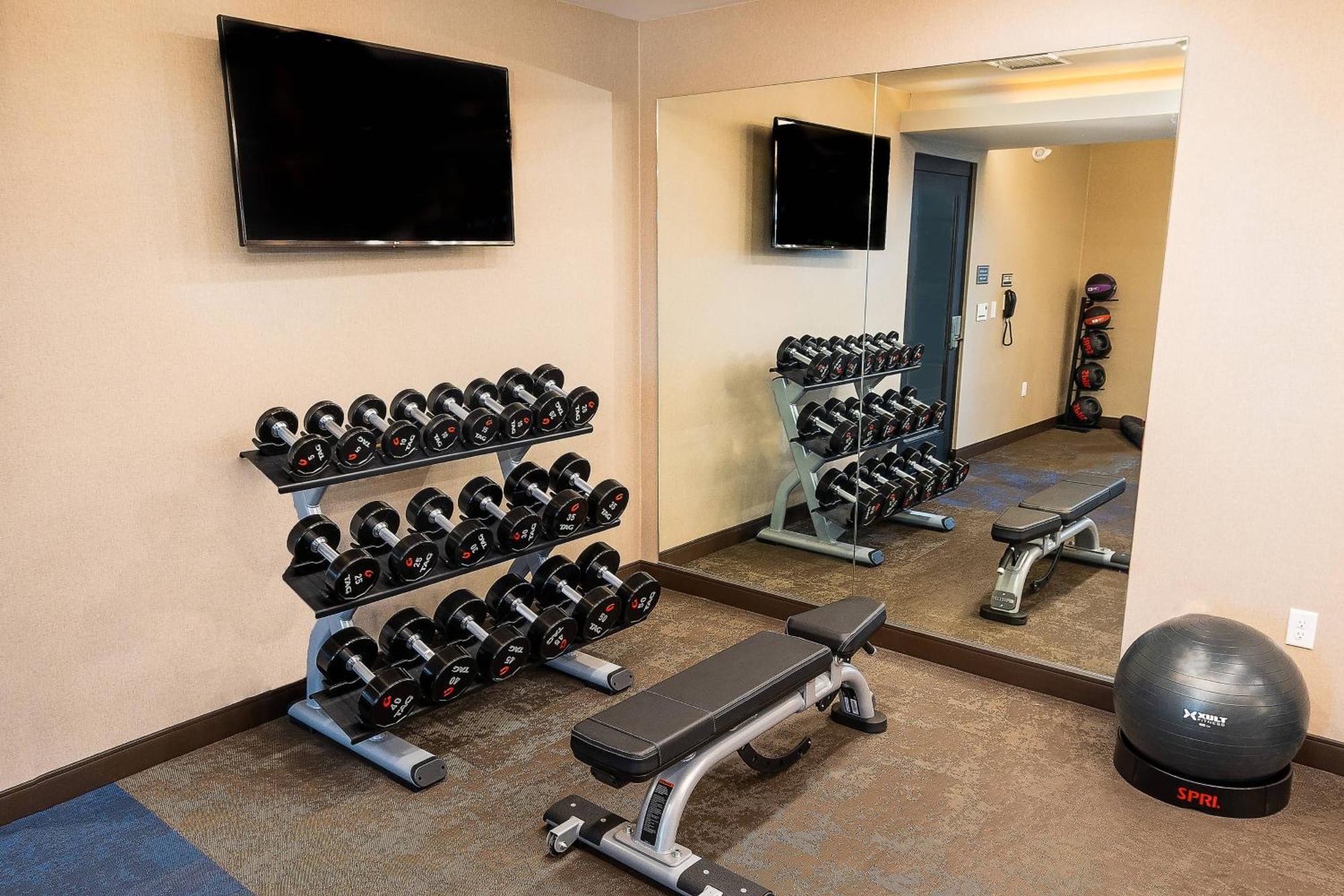 Hotel By Marriott Rocklin 3*